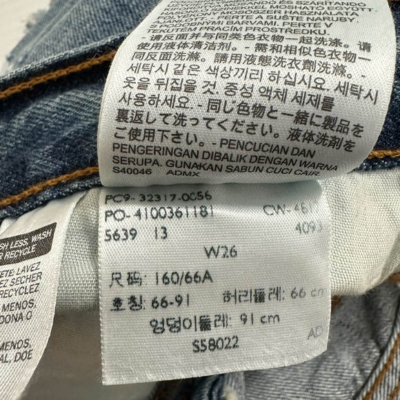 Levi’s || Woman’s 501 High Rise distressed blue jeans shorts size 26w - Picture 8 of 10